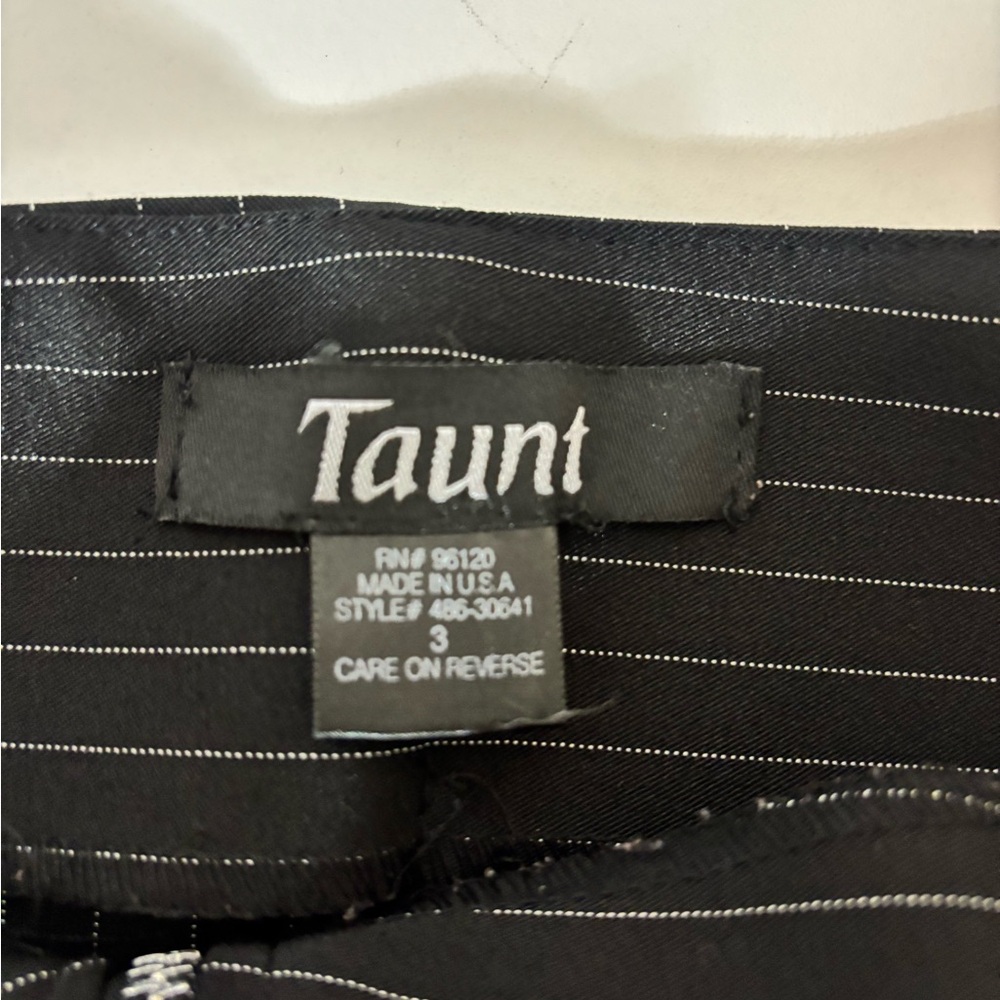 Taunt Juniors Size 3 Black Pin Striped Mini Skirt Buckle Zipper Front Y2K Casual - Picture 4 of 7